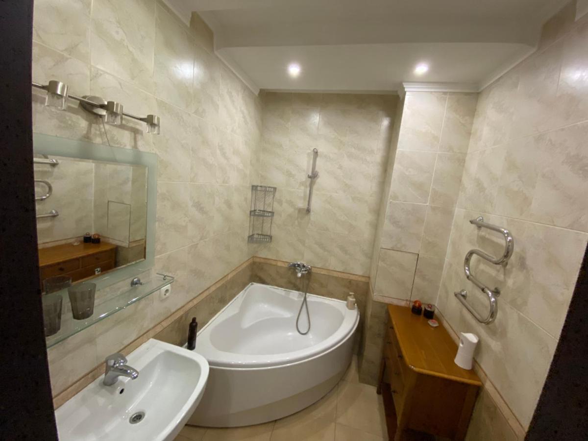 Ferienwohnung Апартементи На Французькому Бульвару Odessa Exterior foto