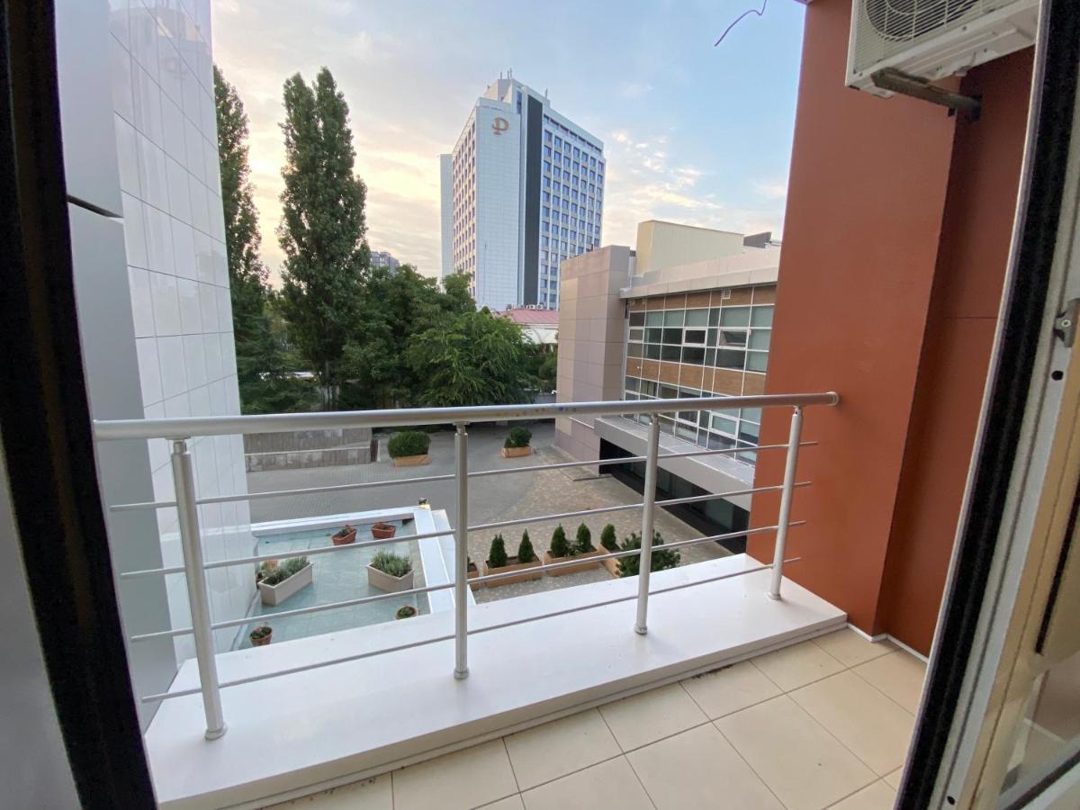 Ferienwohnung Апартементи На Французькому Бульвару Odessa Exterior foto